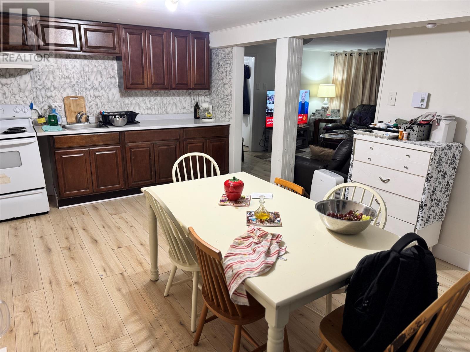 5 Blackwood Place, St Johns, NL - Indoor