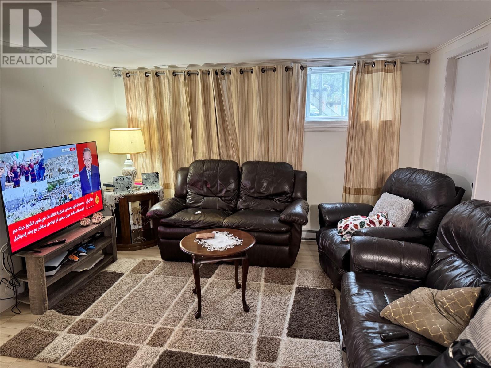 5 Blackwood Place, St Johns, NL - Indoor Photo Showing Living Room