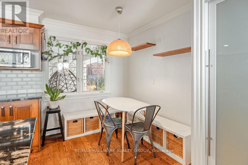 275 Crocus Avenue, Ottawa, ON - Indoor Photo Showing Dining Room