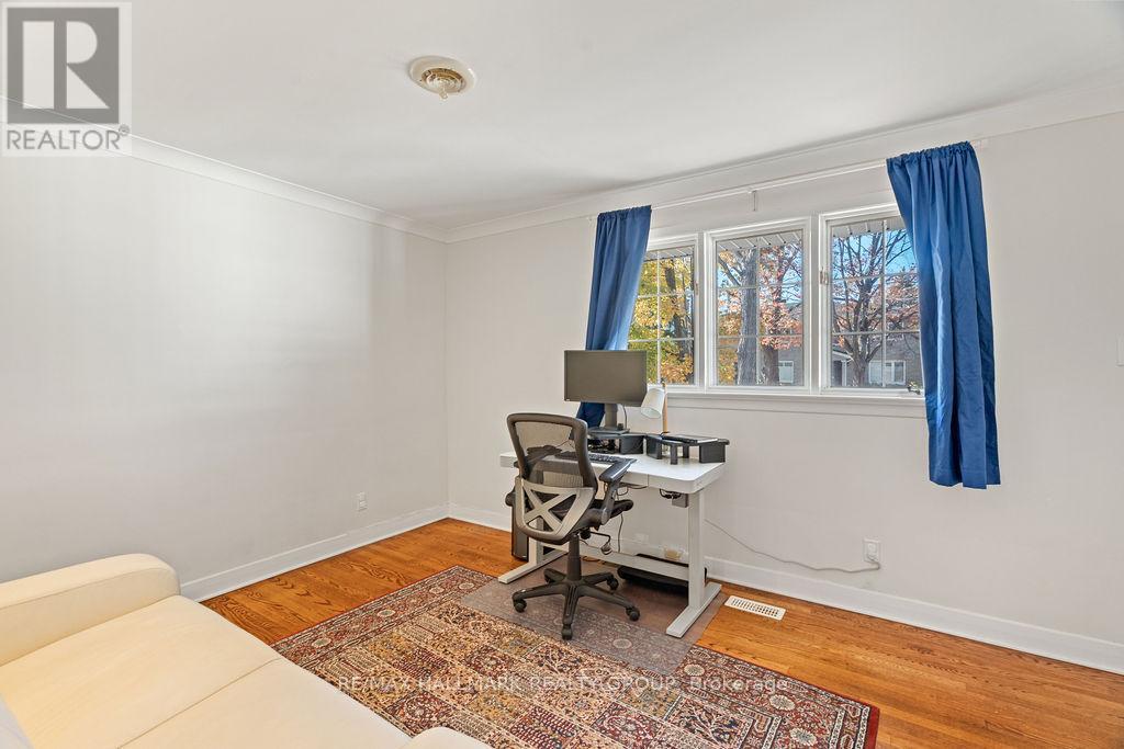 Bedroom #2 on Main Level - 275 Crocus Avenue, Ottawa, ON - Indoor Photo Showing Office