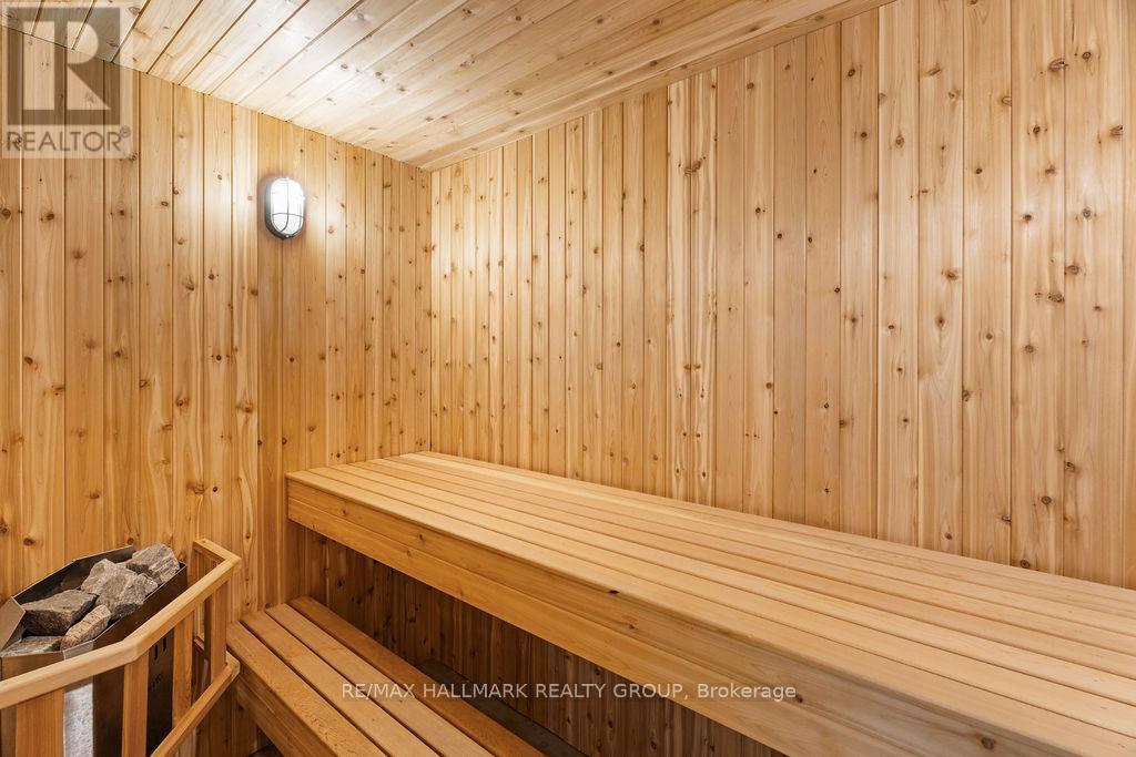 Sauna - 275 Crocus Avenue, Ottawa, ON - Indoor Photo Showing Other Room