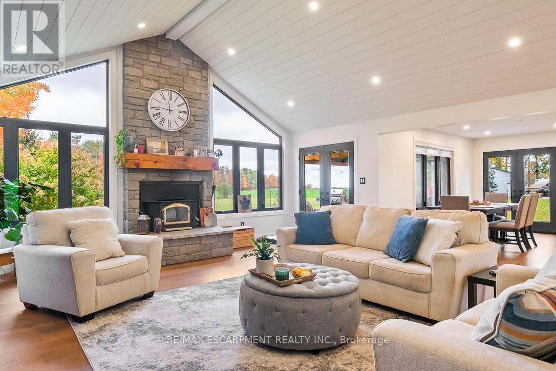 5665 Milburough Line, Burlington, ON