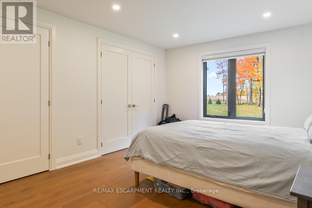 5665 Milburough Line, Burlington, ON