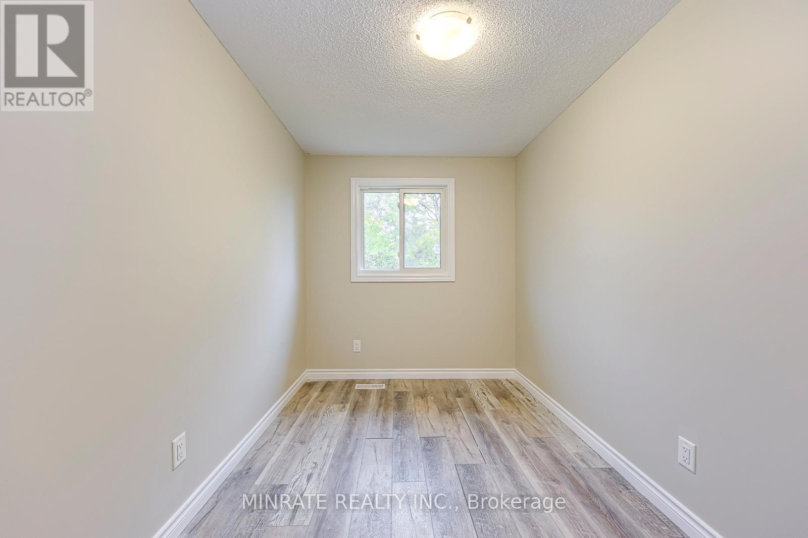 2369 Coldstream Drive, Burlington, ON - Indoor Photo Showing Other Room