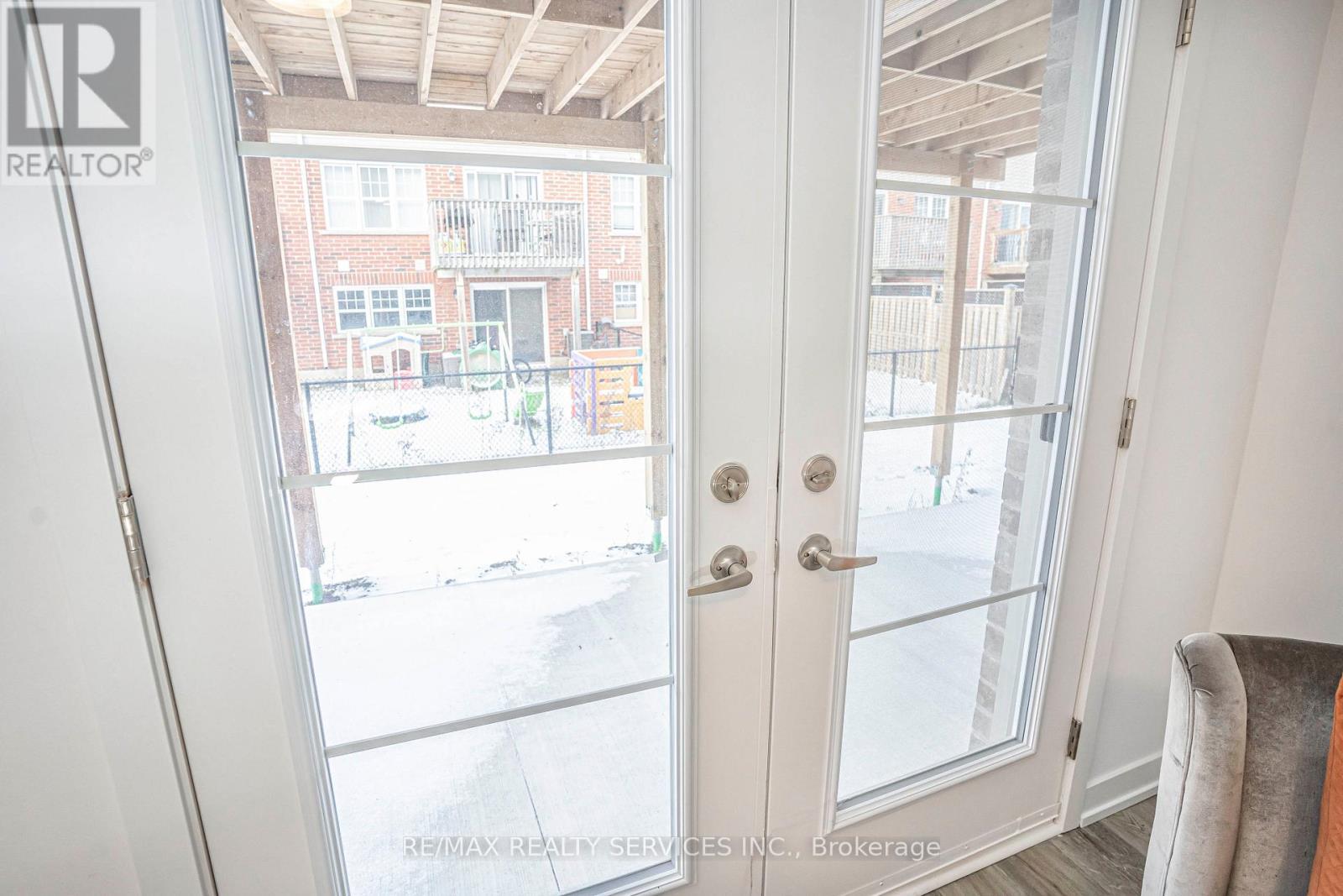 32 - 205 West Oak Trail, Kitchener, ON - Indoor Photo Showing Other Room