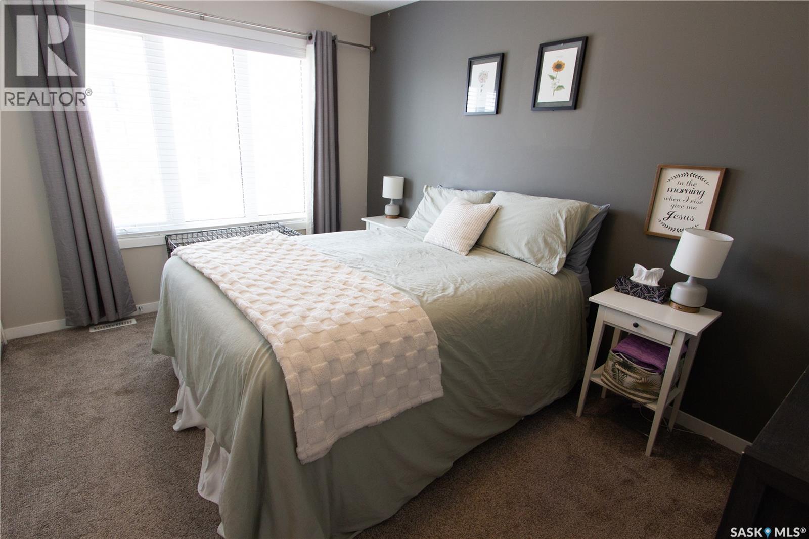 3913 James Hill Road, Regina, SK - Indoor Photo Showing Bedroom