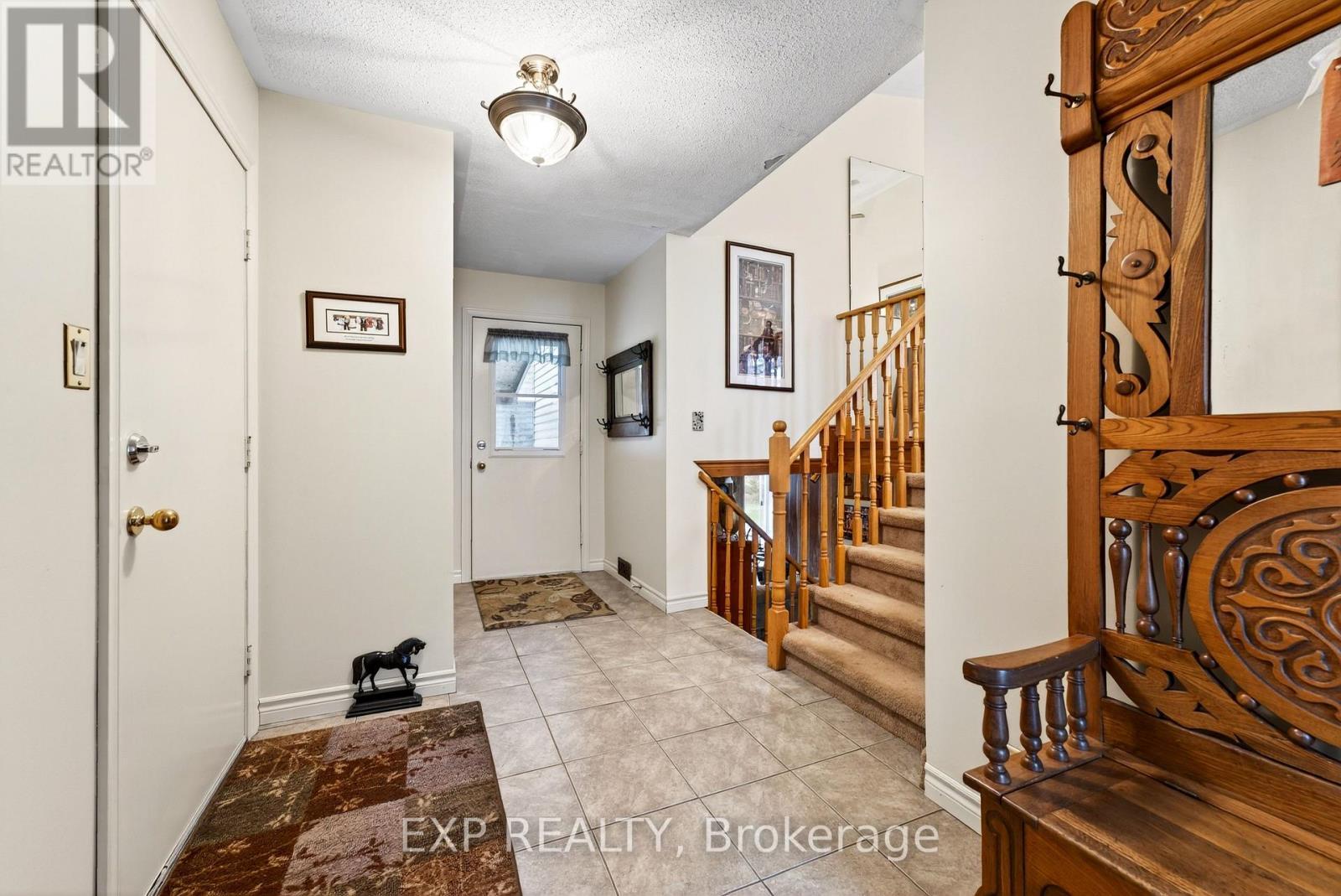 617 Tuftsville Road, Stirling-Rawdon (Rawdon Ward), ON - Indoor Photo Showing Other Room