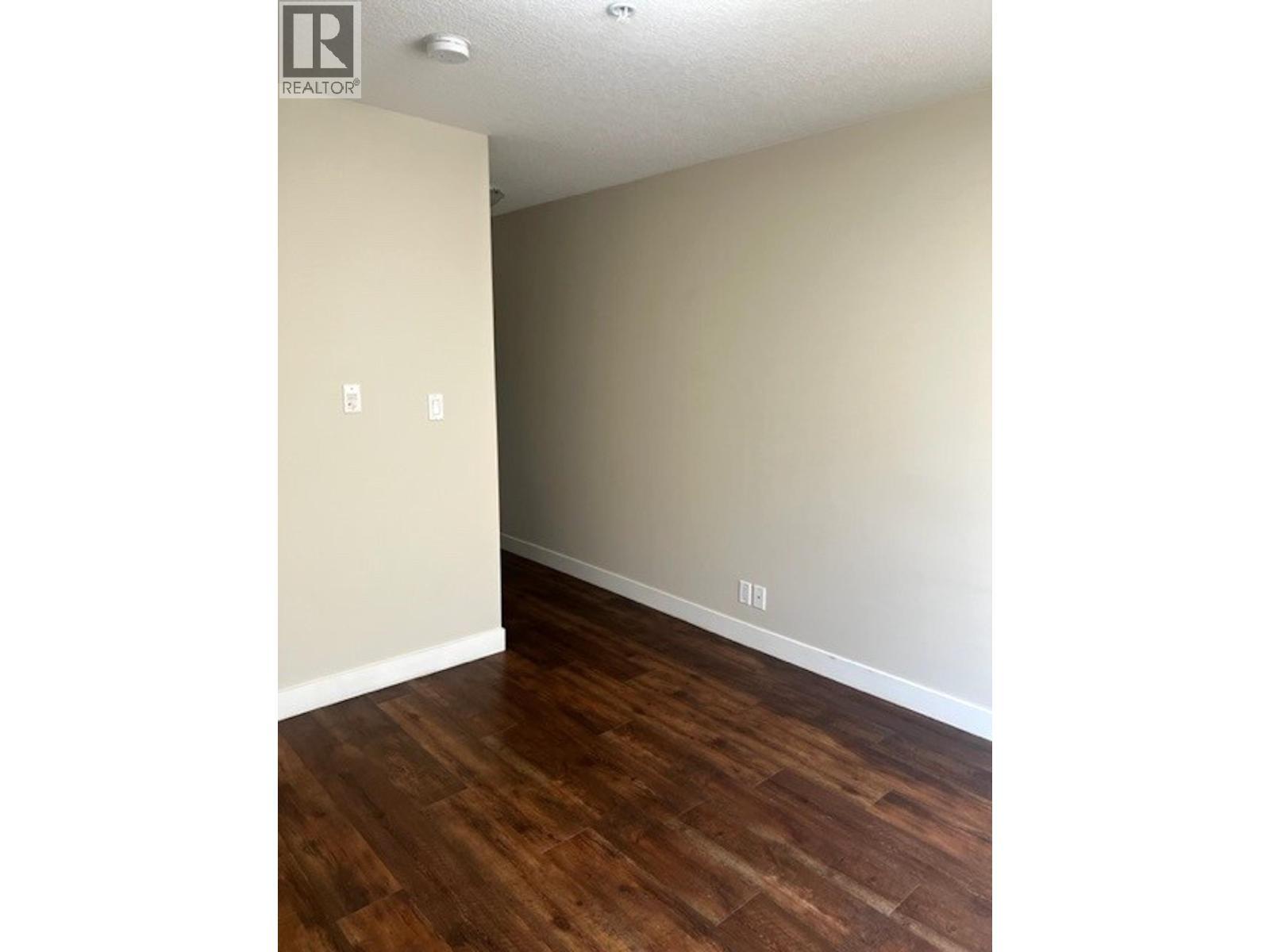 107 11004 102 Avenue, Fort St. John, BC - Indoor Photo Showing Other Room