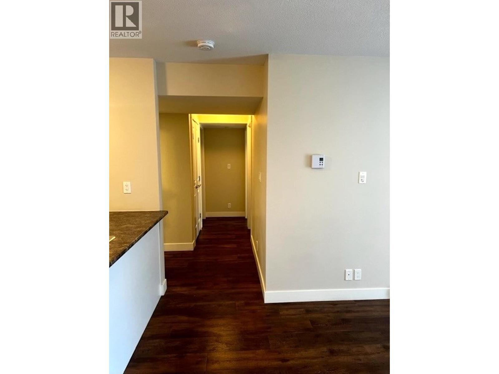 107 11004 102 Avenue, Fort St. John, BC - Indoor Photo Showing Other Room