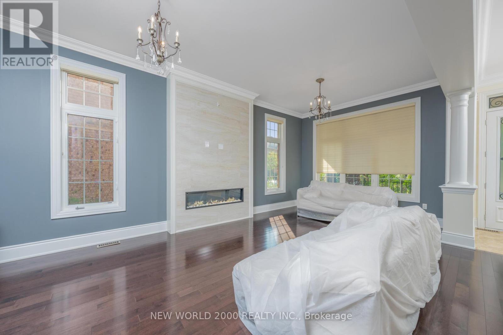 10 Orleans Circle, Vaughan, ON - Indoor