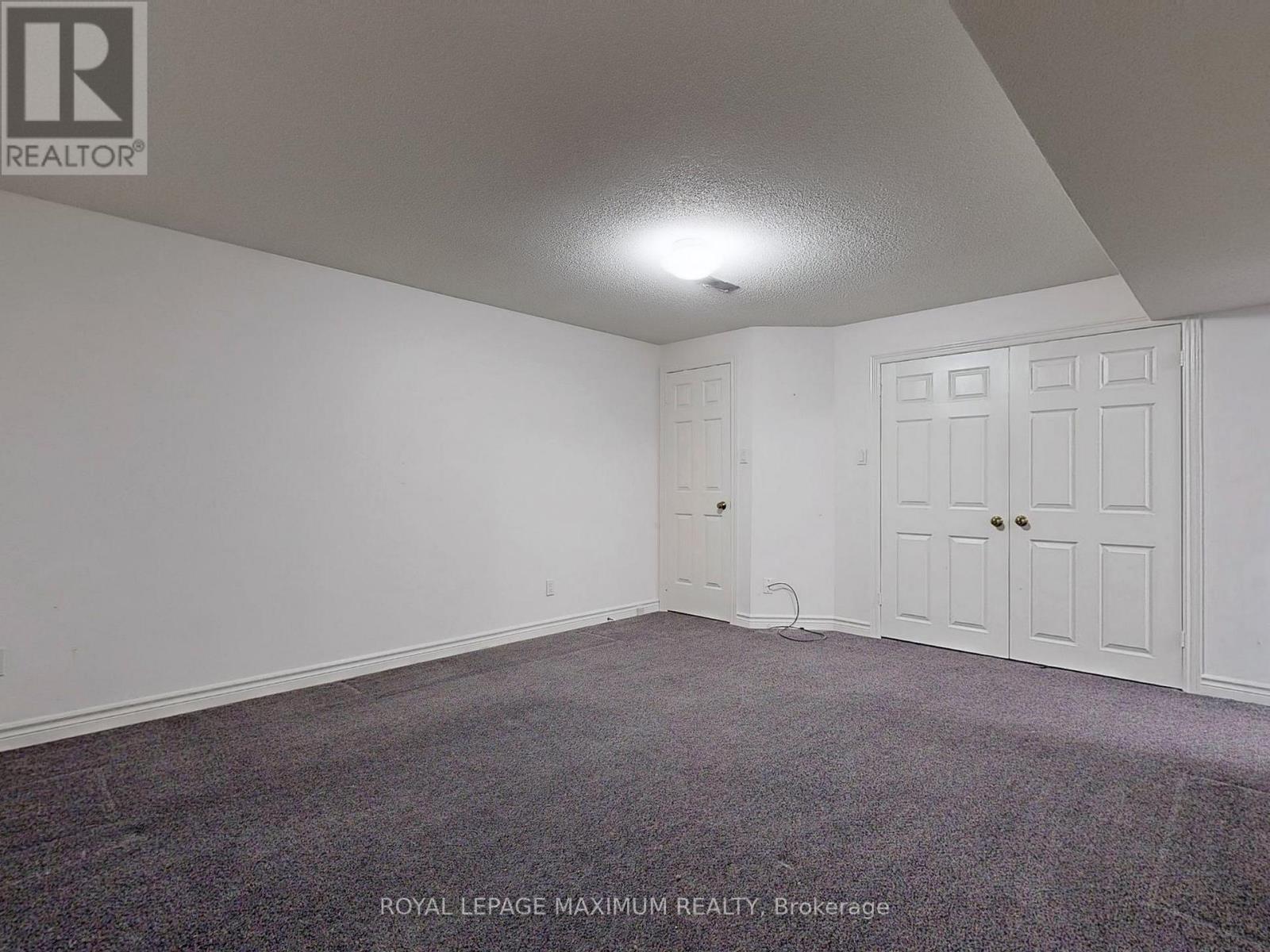 22 A Waltham Crescent, Richmond Hill, ON - Indoor Photo Showing Other Room