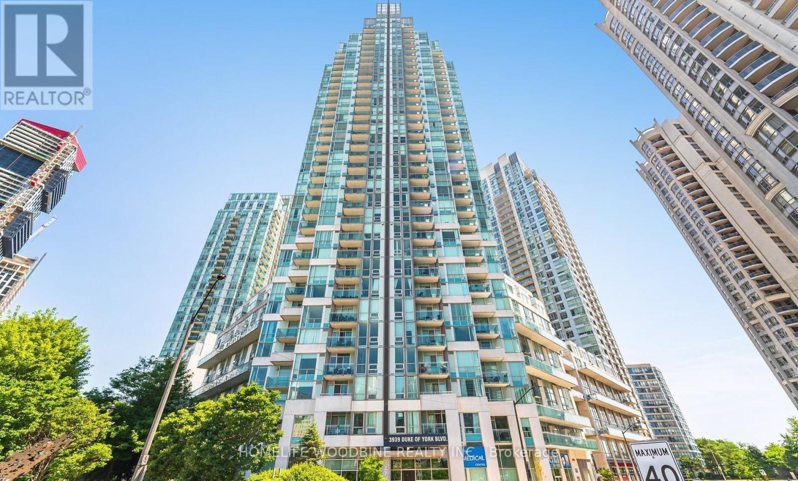 3006 - 3939 Duke Of York Boulevard, Mississauga, ON - Outdoor With Facade
