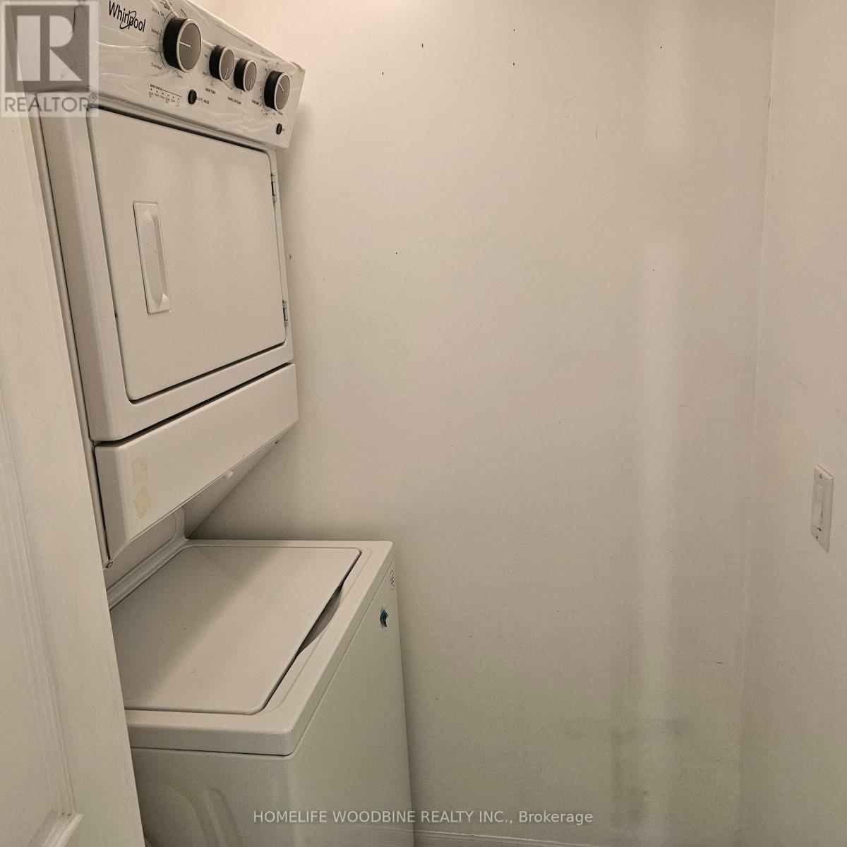 3006 - 3939 Duke Of York Boulevard, Mississauga, ON - Indoor Photo Showing Laundry Room