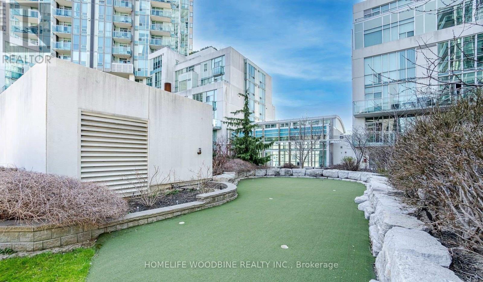 3006 - 3939 Duke Of York Boulevard, Mississauga, ON - Outdoor