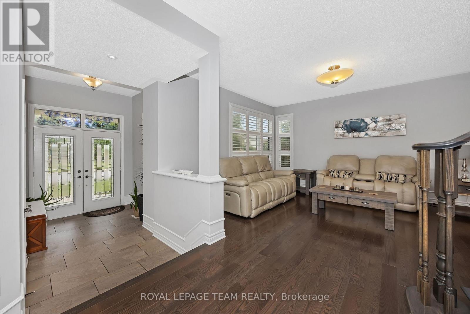 51 Bridle Crest Court, Ottawa, ON - Indoor