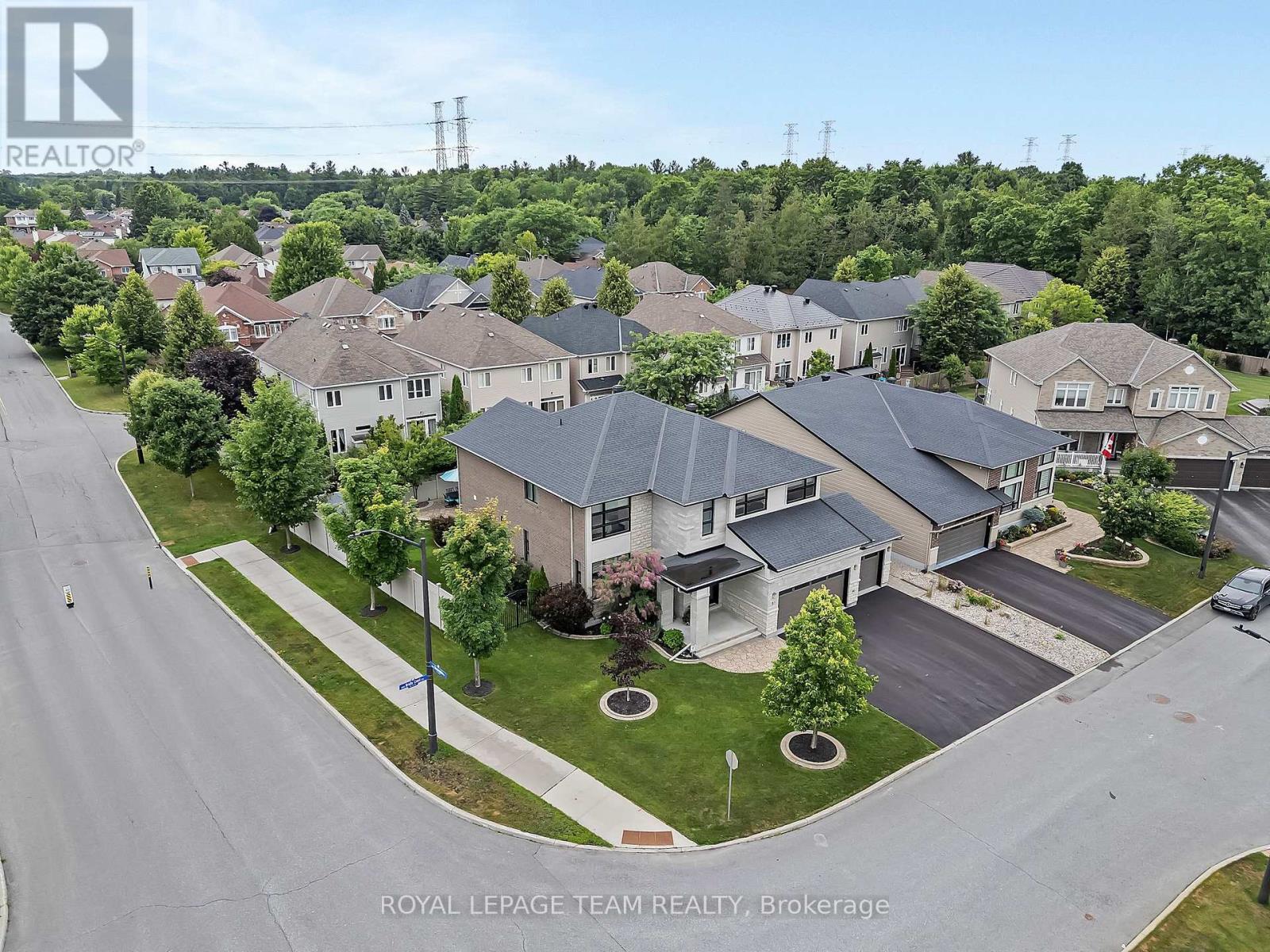 51 Bridle Crest Court, Ottawa, ON - Outdoor With View