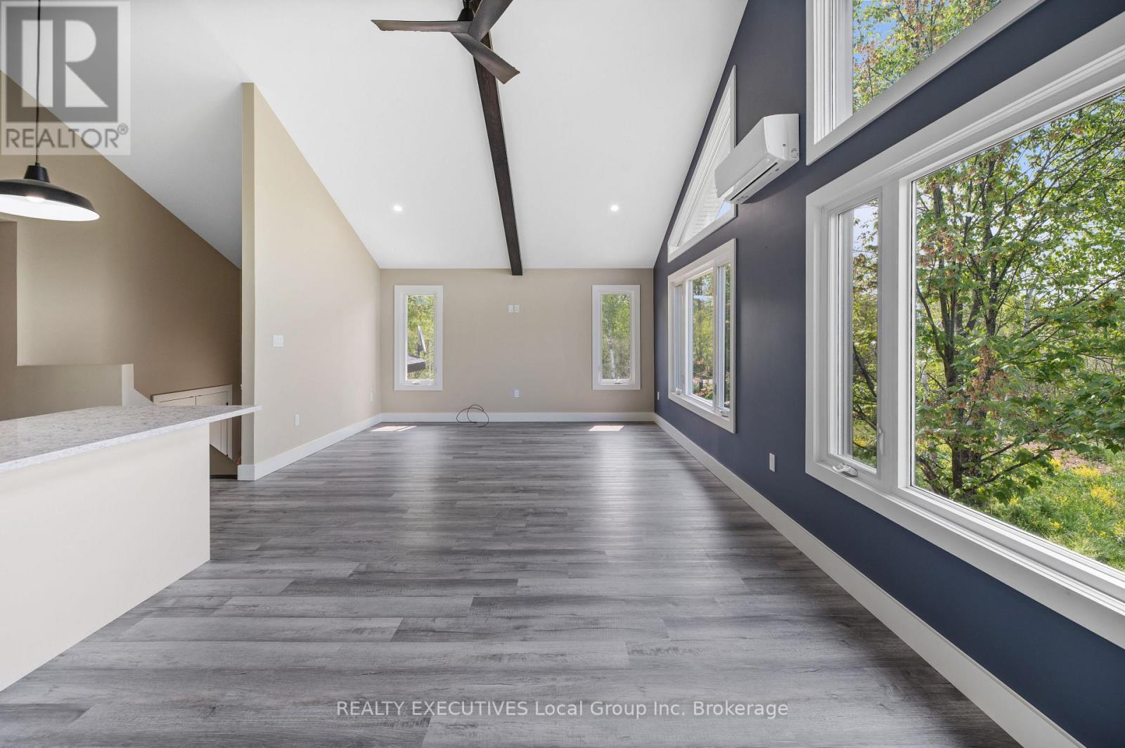 1276 Hart Road, Callander, ON - Indoor Photo Showing Other Room
