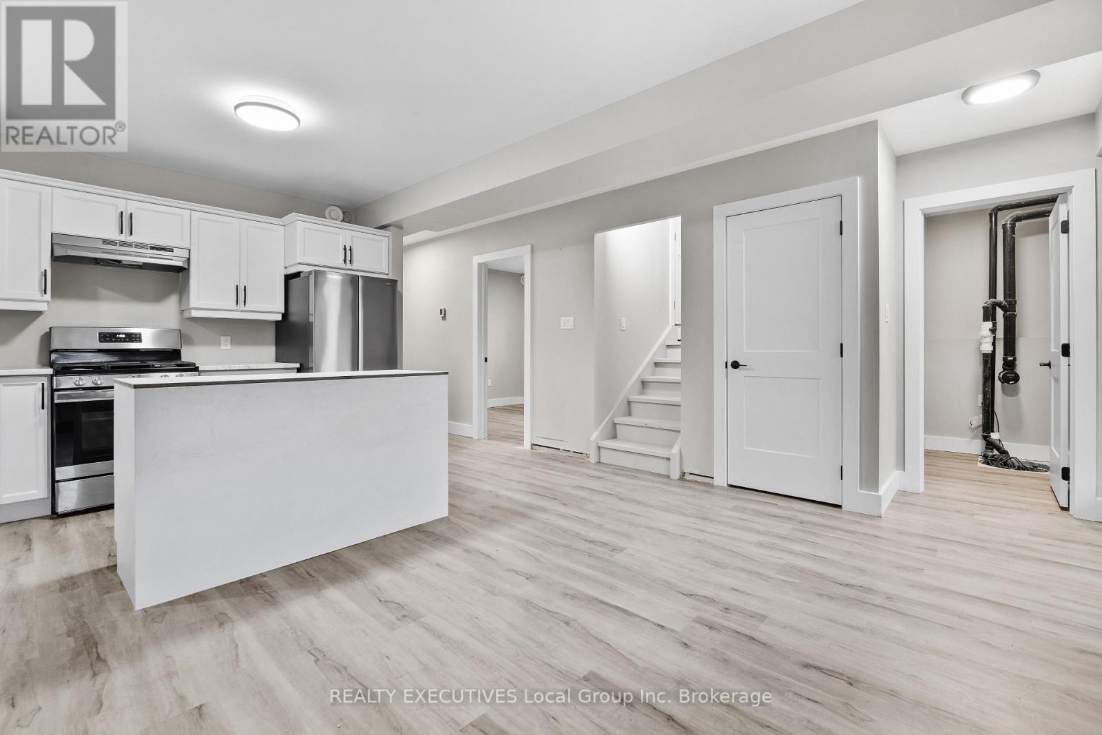 1276 Hart Road, Callander, ON - Indoor Photo Showing Kitchen
