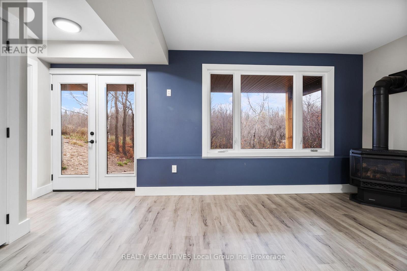 1276 Hart Road, Callander, ON - Indoor Photo Showing Other Room