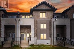 24 ALAN WILLIAMS TRAIL Uxbridge, ON L9P 0R6