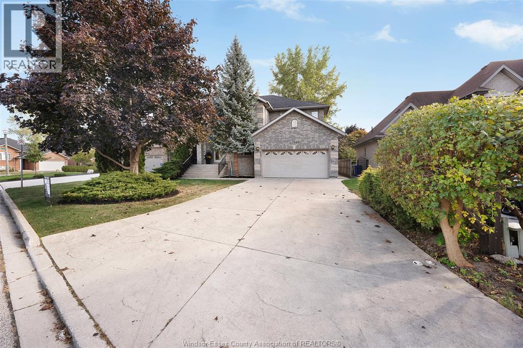 11363 Amalfi, Windsor, ON - Outdoor