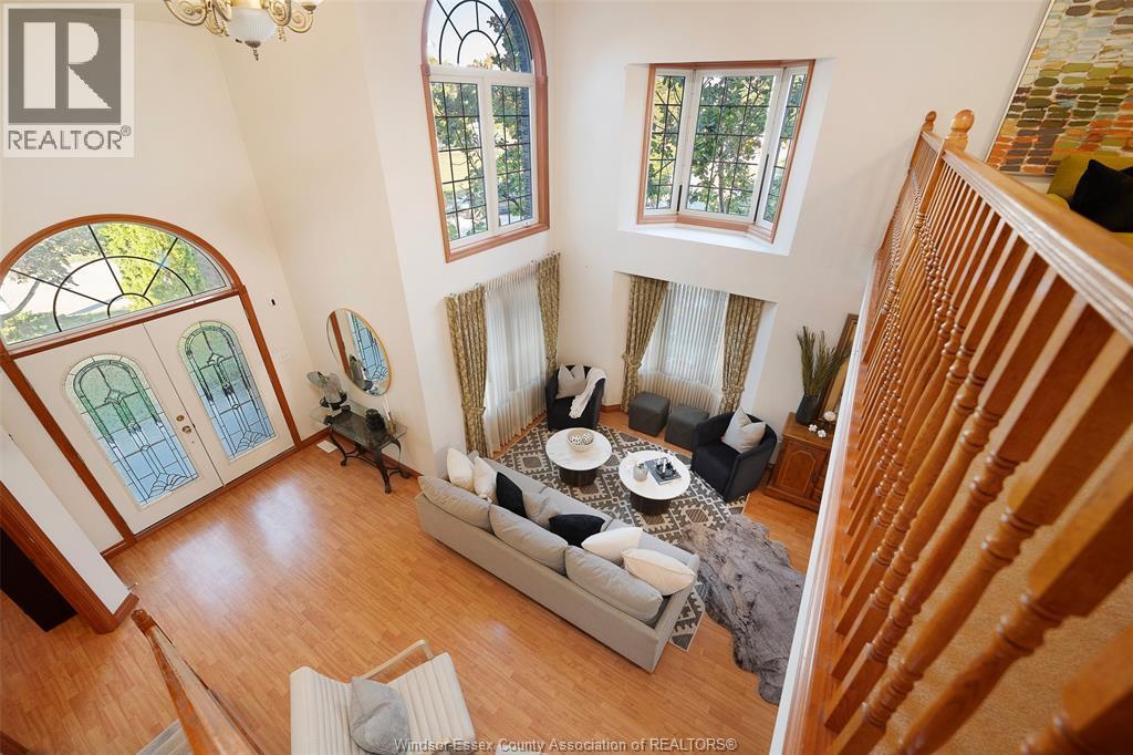 11363 Amalfi, Windsor, ON - Indoor Photo Showing Other Room