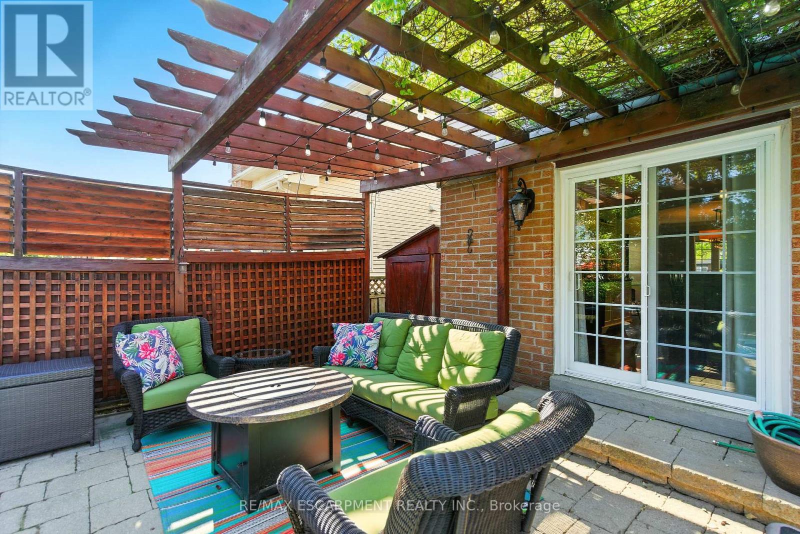 2041 Quail Valley Drive, Burlington, ON - Outdoor With Deck Patio Veranda With Exterior