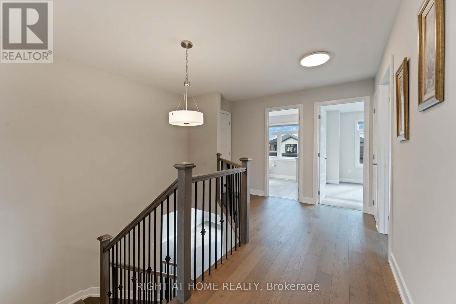 203 Osterley Way, Ottawa, ON - Indoor Photo Showing Other Room