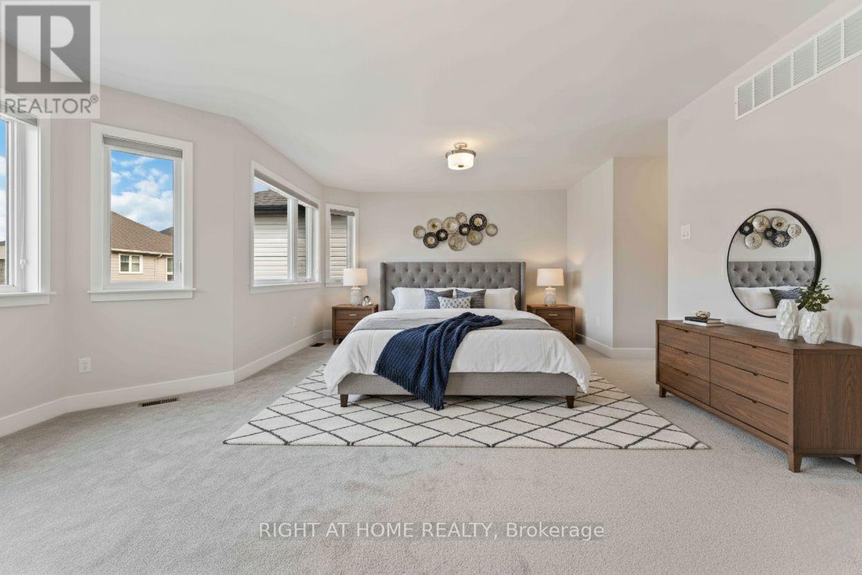203 Osterley Way, Ottawa, ON - Indoor Photo Showing Bedroom