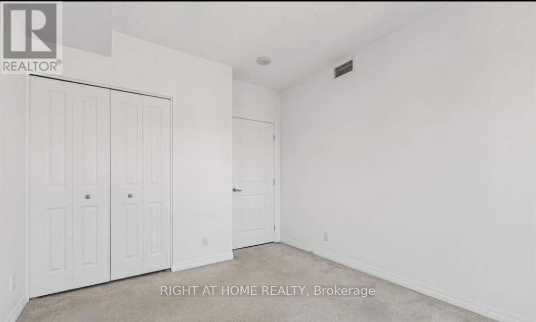 2604 - 242 Rideau Street, Ottawa, ON - Indoor Photo Showing Other Room