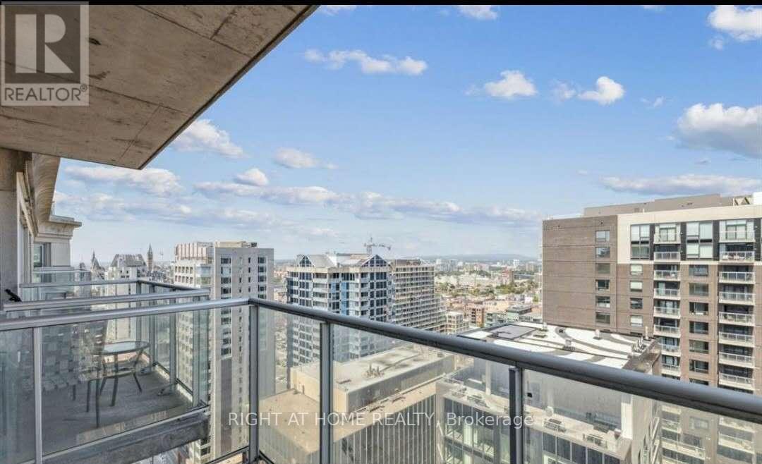 2604 - 242 Rideau Street, Ottawa, ON - Outdoor With View