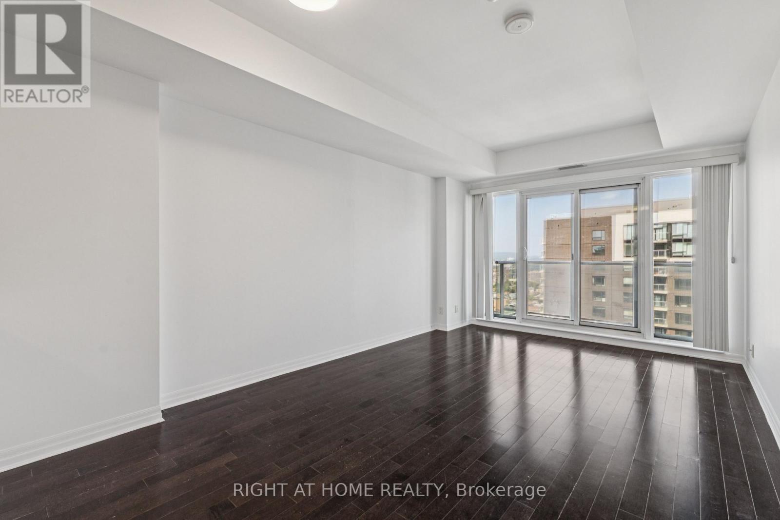 2604 - 242 Rideau Street, Ottawa, ON - Indoor Photo Showing Other Room