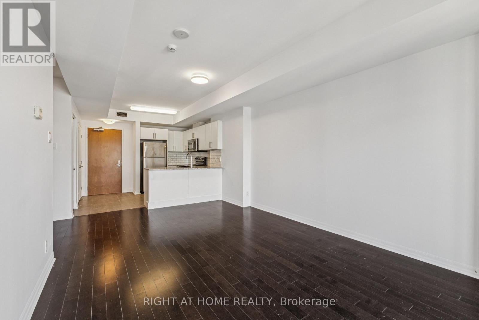 2604 - 242 Rideau Street, Ottawa, ON - Indoor Photo Showing Other Room