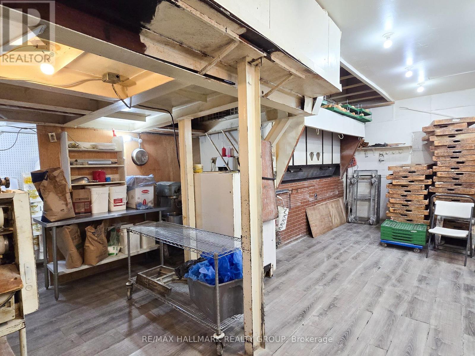 48 Nelson Street, Ottawa, ON