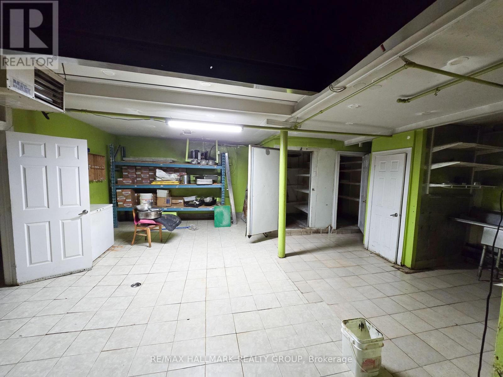 48 Nelson Street, Ottawa, ON