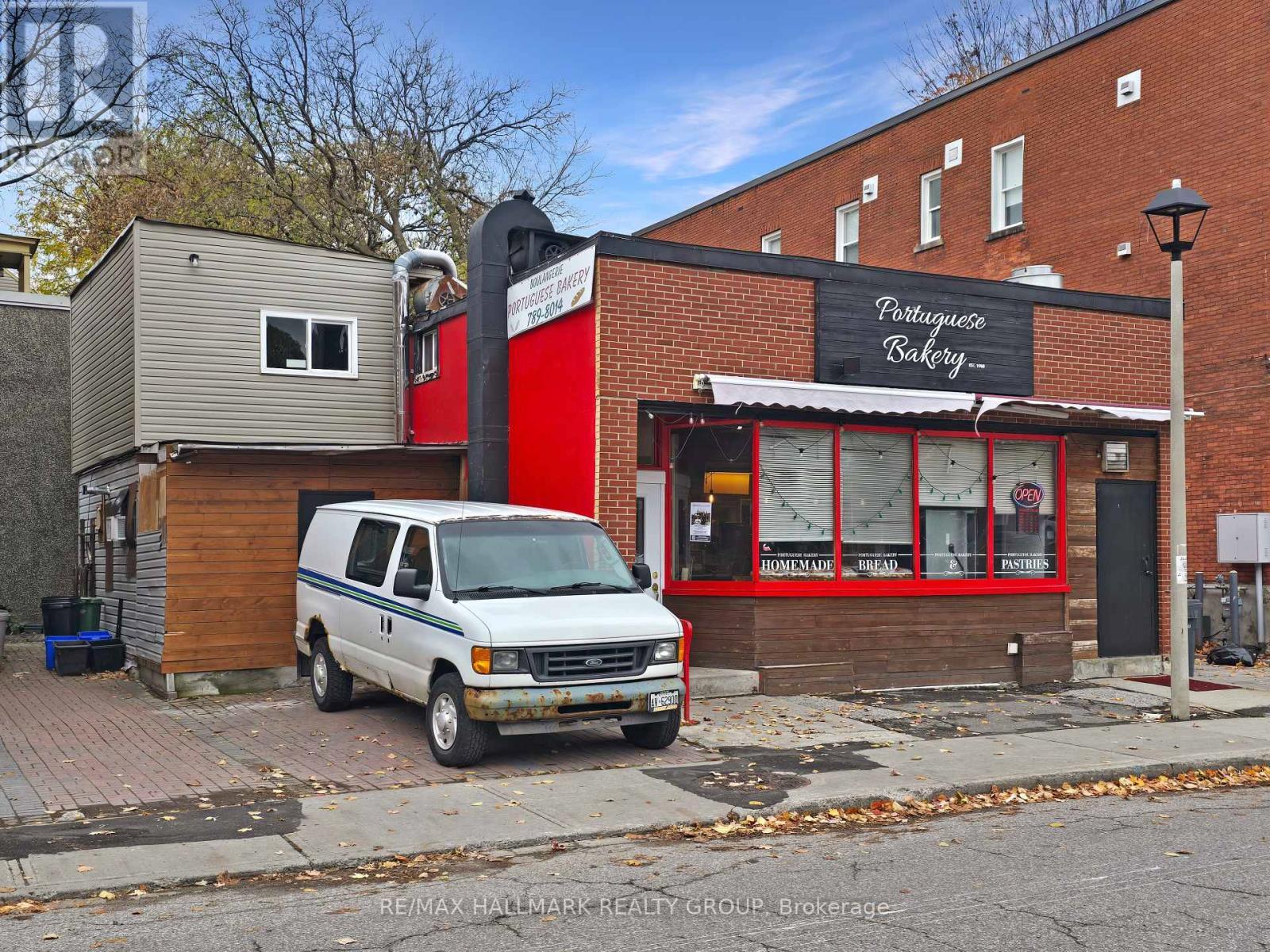 48 Nelson Street, Ottawa, ON