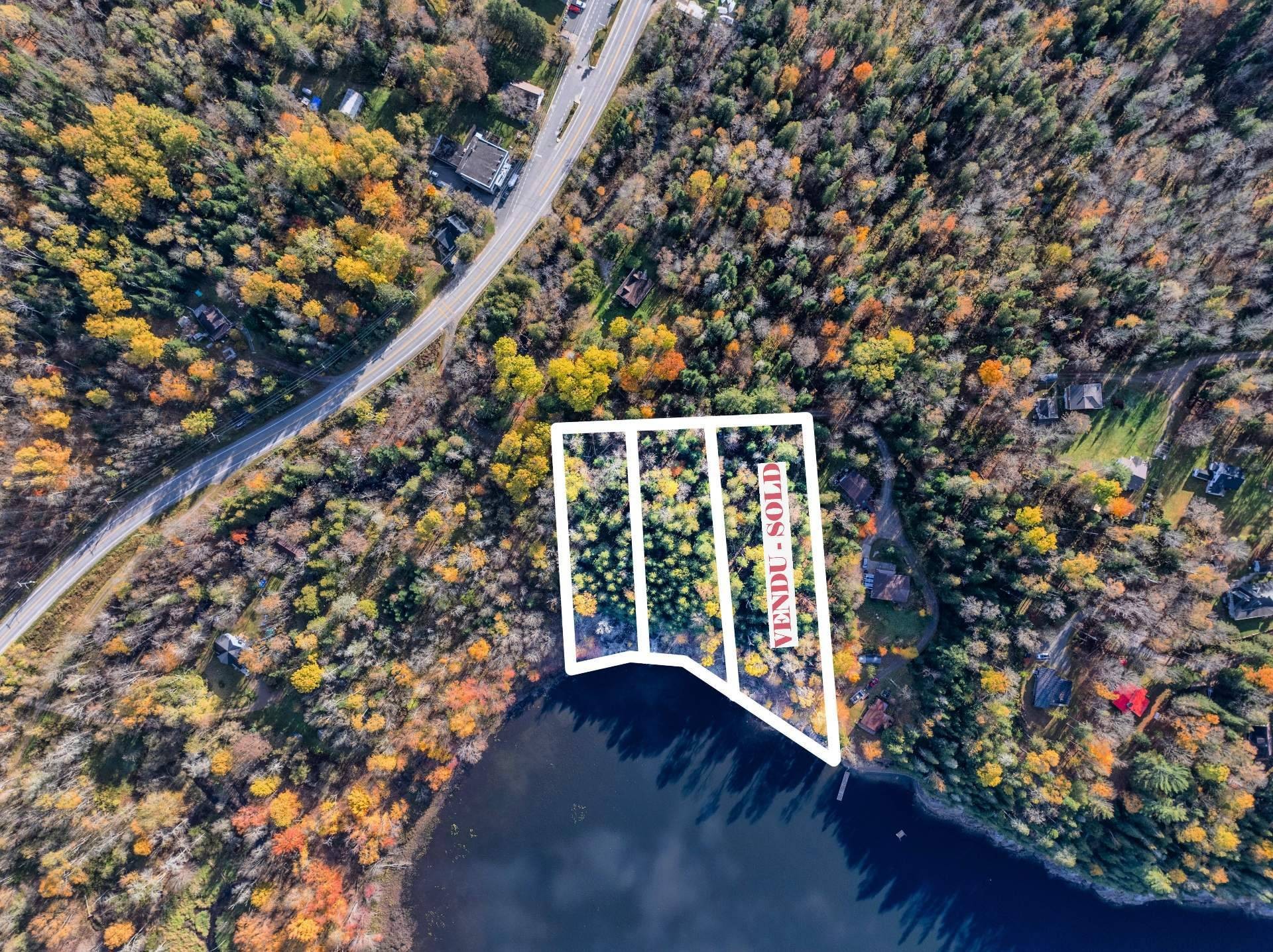 Photo aérienne - Rue Mckenzie, Montcalm, QC