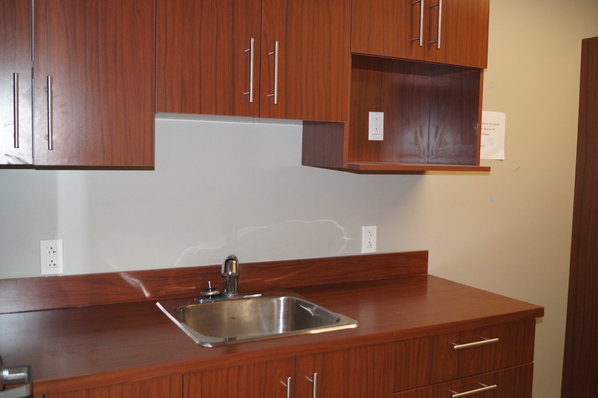 Kitchen - 210-1115 Boul. St-Luc, Saint-Jean-Sur-Richelieu, QC - Indoor Photo Showing Kitchen