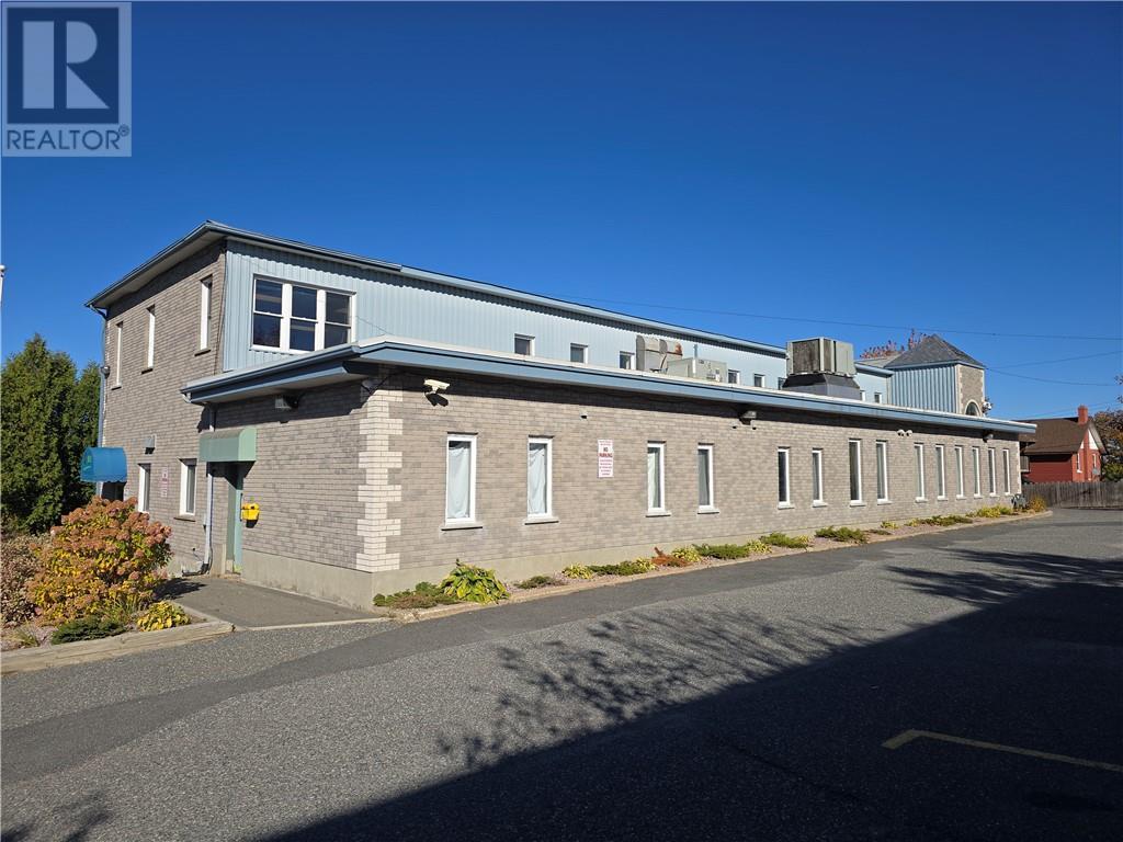 336 Pine Street, Sudbury, ON