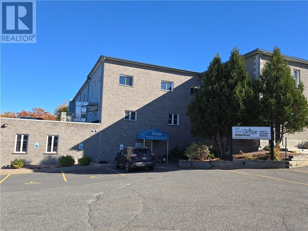 336 Pine Street, Sudbury, ON