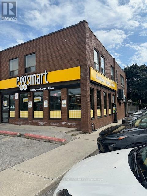 2947 A Bloor Street W, Toronto, ON