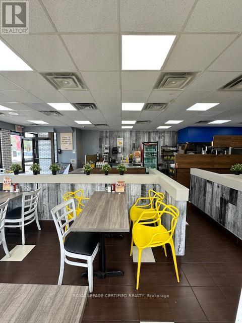 2947 A Bloor Street W, Toronto, ON