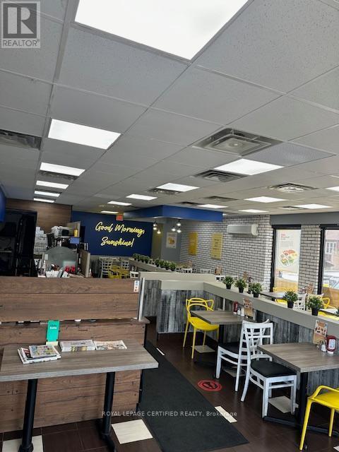 2947 A Bloor Street W, Toronto, ON