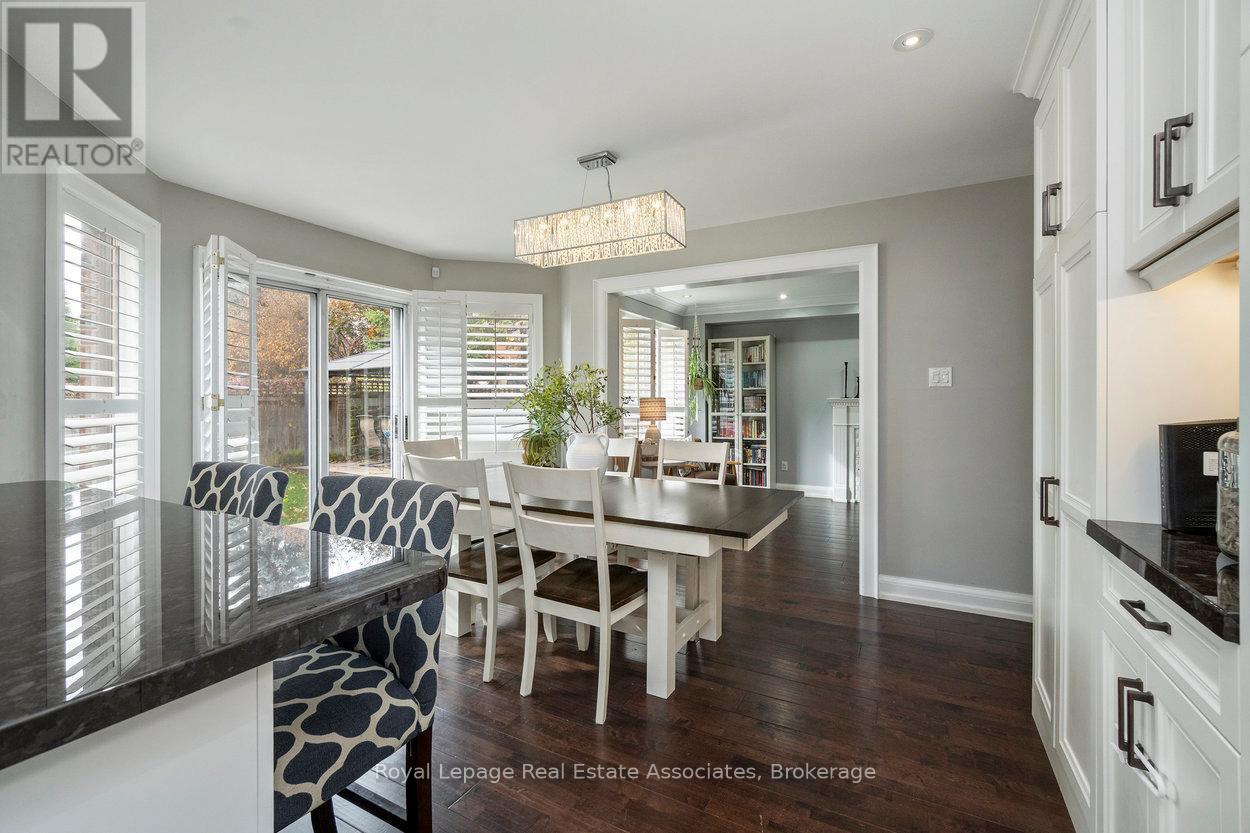 11 Craig Crescent, Halton Hills, ON - Indoor Photo Showing Dining Room