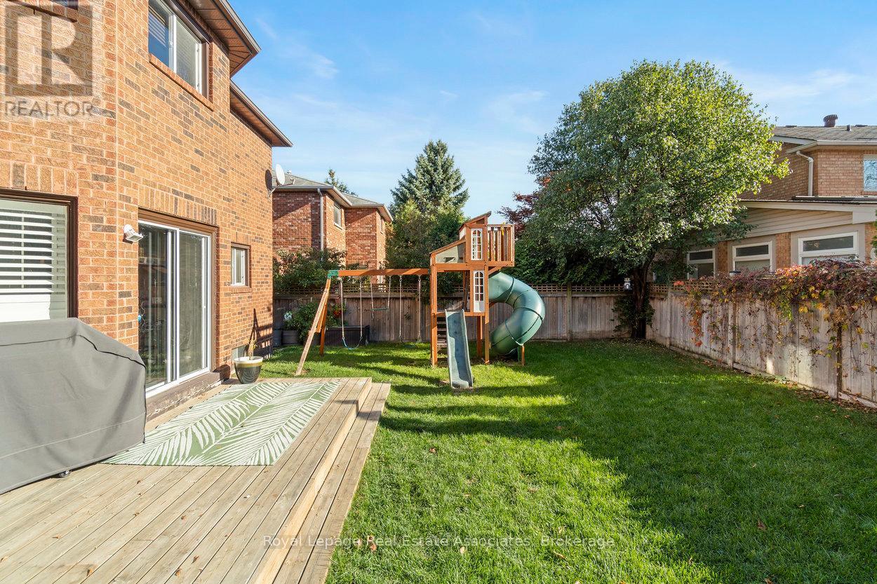 11 Craig Crescent, Halton Hills, ON - Outdoor With Deck Patio Veranda