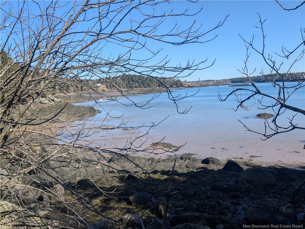 Lot Circle Dr, Welshpool, NB