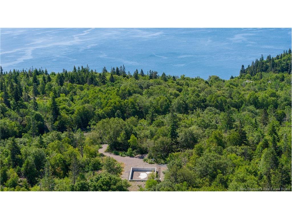643 Fundy Dr, Wilsons Beach, NB