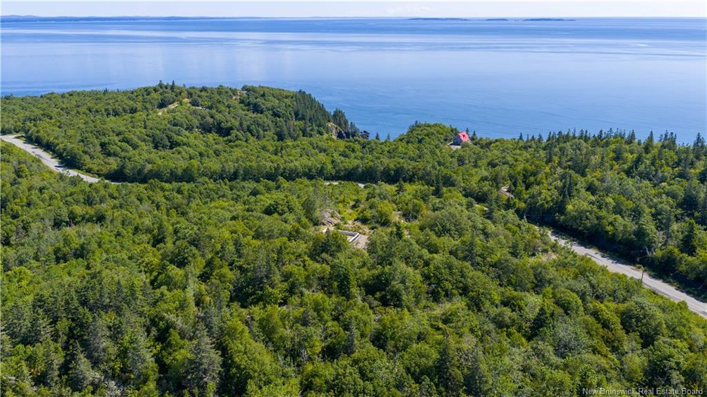 643 Fundy Dr, Wilsons Beach, NB