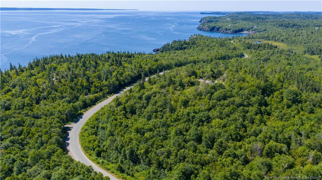 643 Fundy Dr, Wilsons Beach, NB