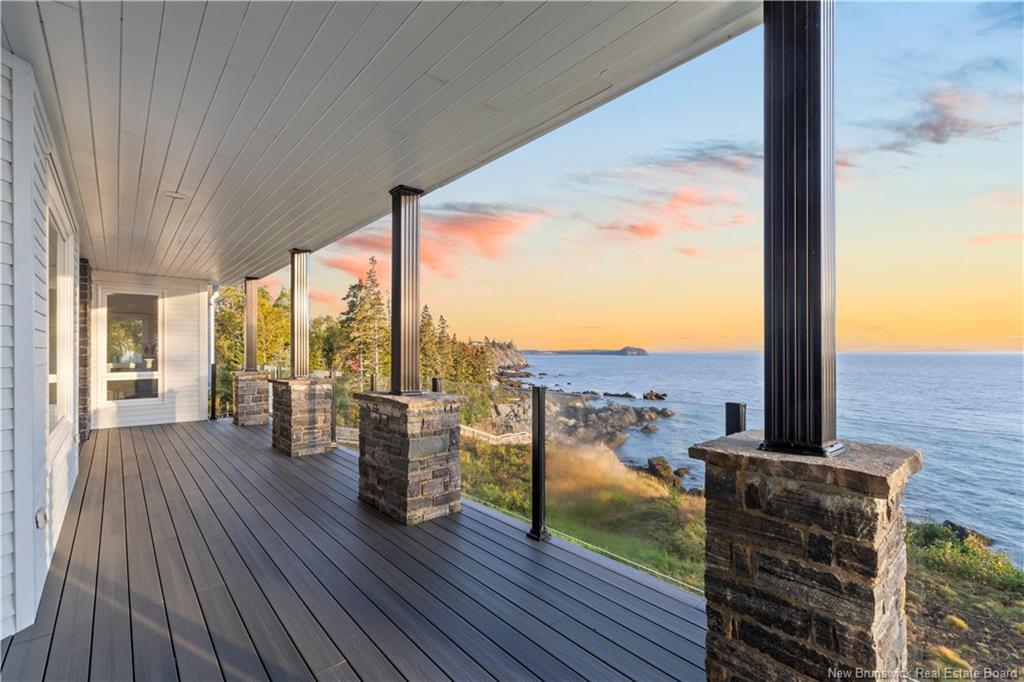 868 Fundy Dr, Wilsons Beach, NB